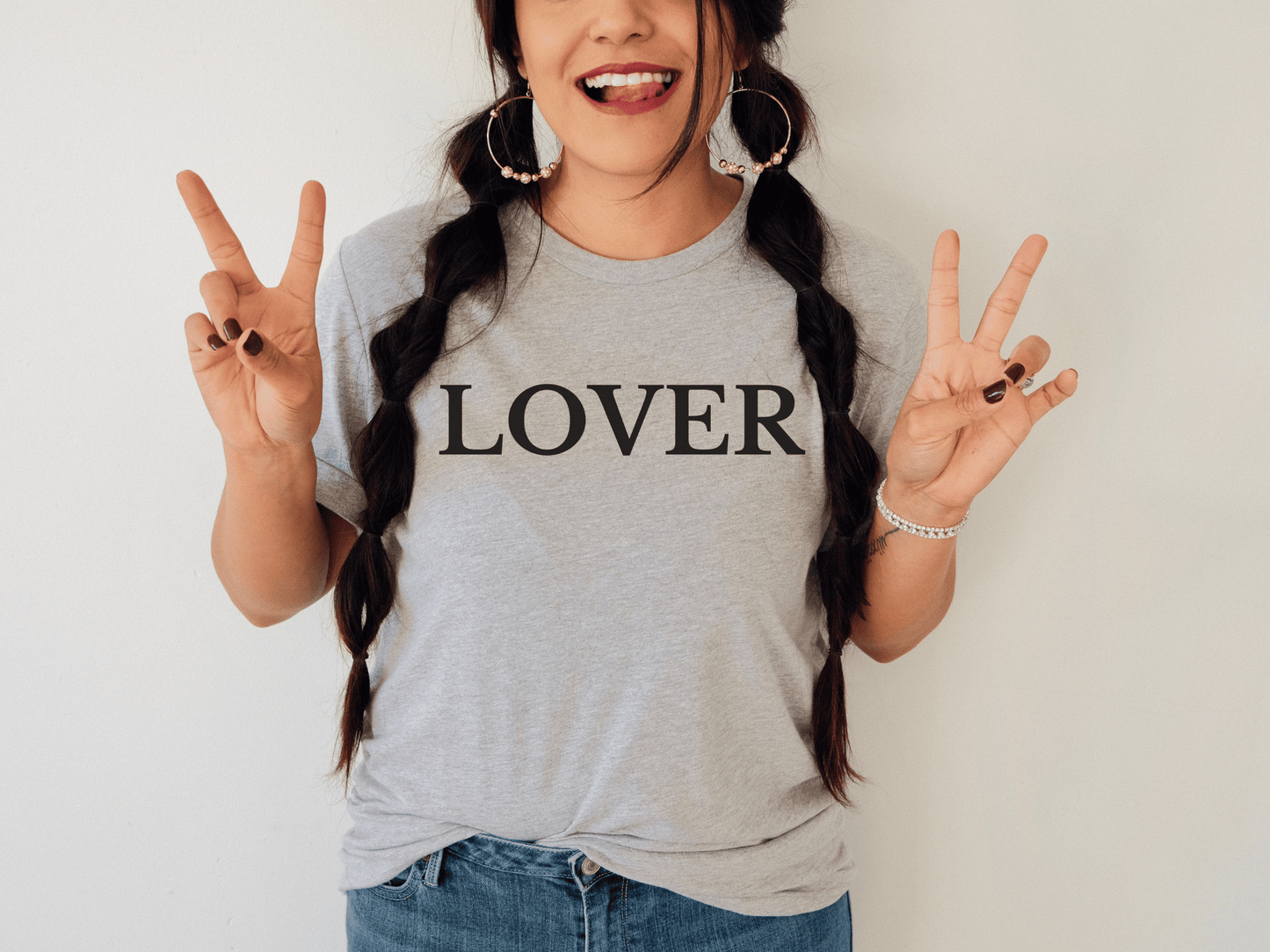 Lover T-Shirt in Athletic Heather