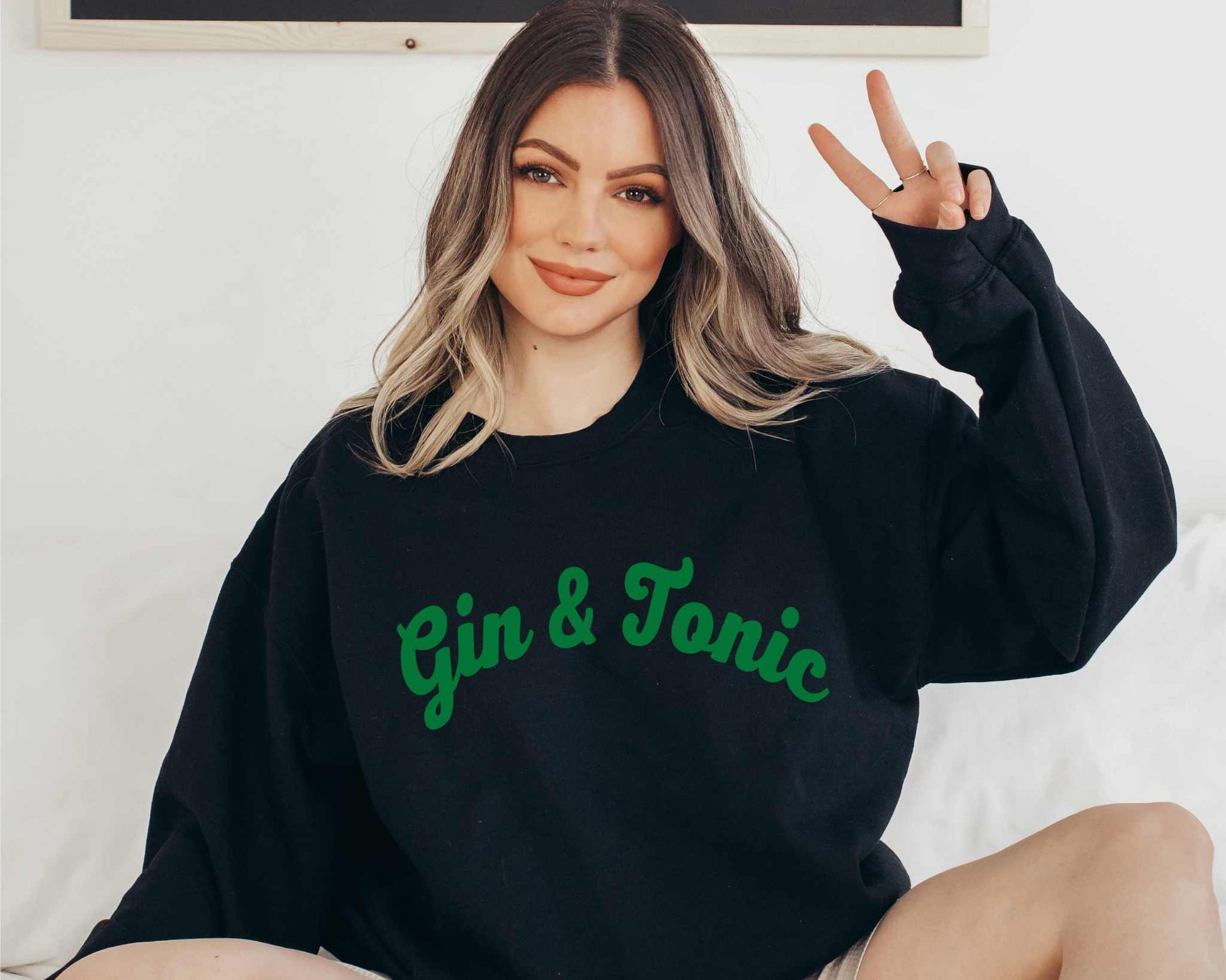 Gin & Tonic Sweatshirt in Black