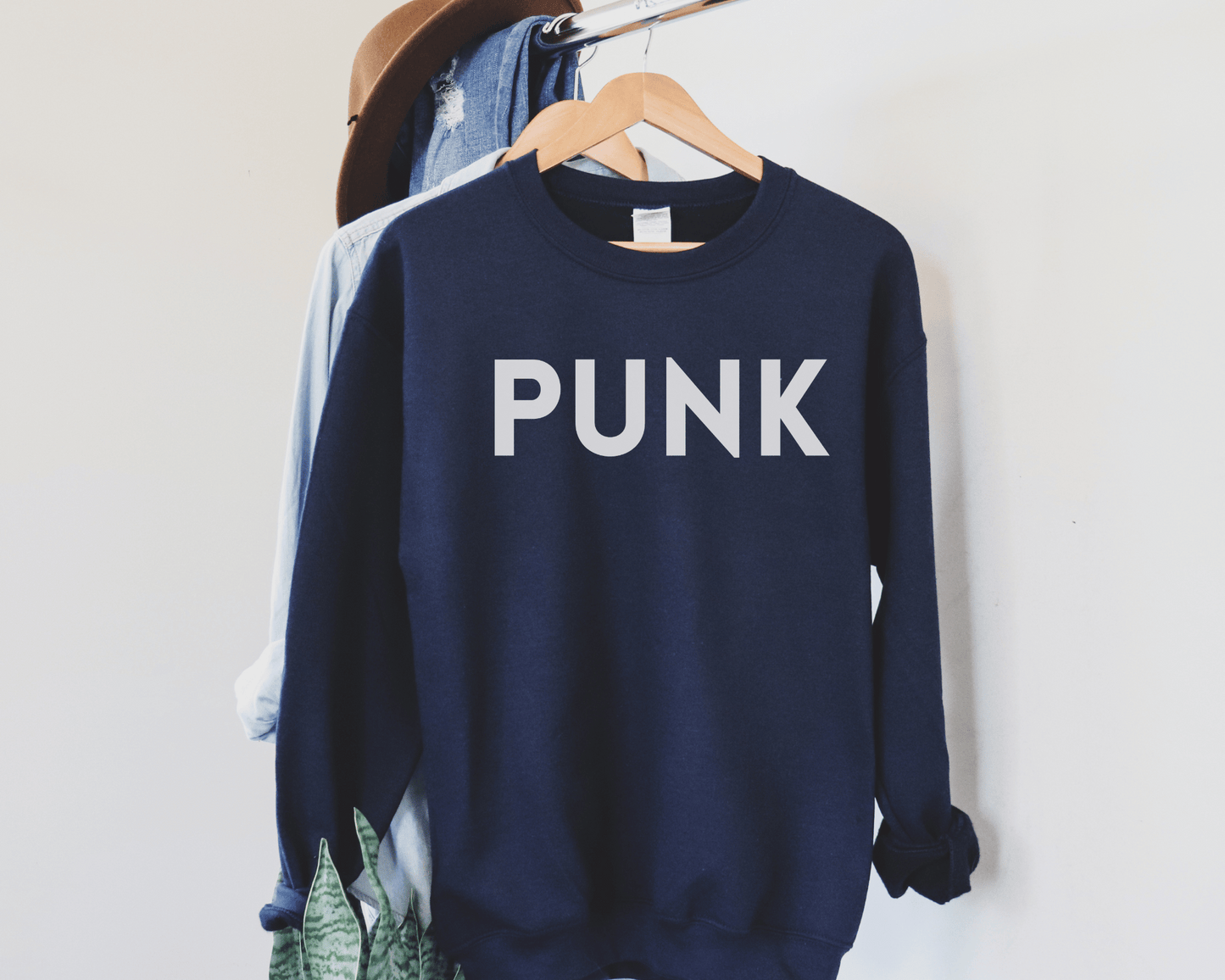 Punk Sweatshirt in Navy